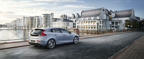 2014 - Volvo V40