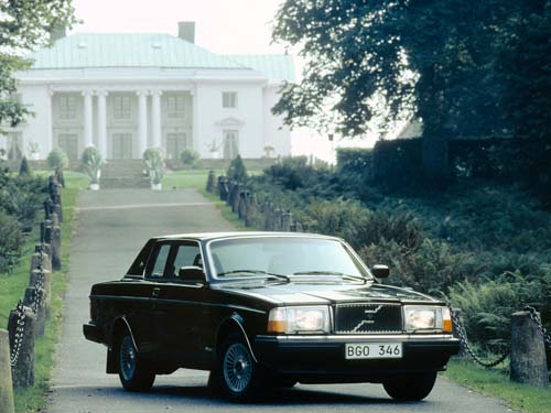 Volvo_262c_Bertone