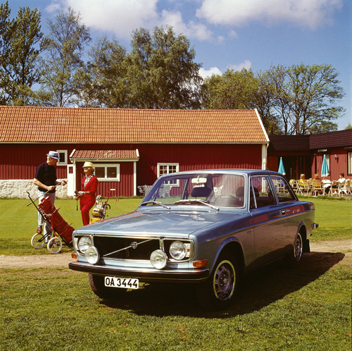 1972 - Volvo 142GL at Delsjö golfklubb on Gamla Boråsvägen in Göteborg