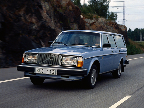 1980 - Volvo 265 GLE, somewhere on Hisingen in Sweden?