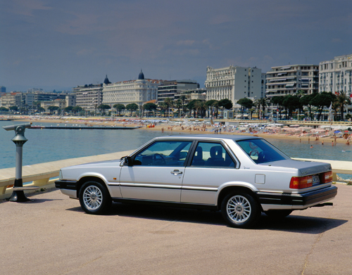1985 - Volvo 780 at Boulevard de la Croisette on Pointe Croisette in Cannes, France