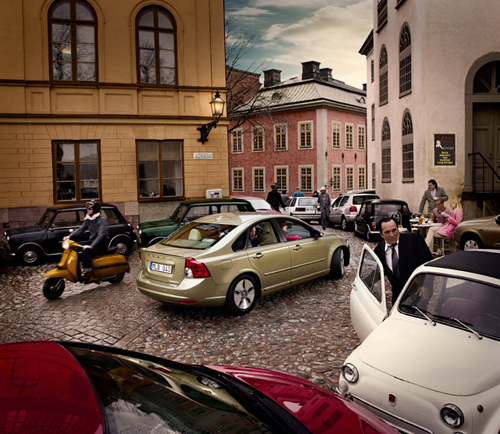 2008 - Volvo S40 Drive at Birger Jarls torg with Stenbockska palatset and Svea hovrätt in Stockholm, Sweden 