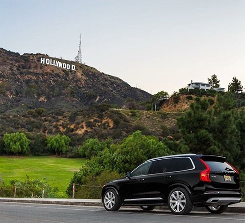 2015 - Volvo XC90 near Hollywood sign, but what street or road? 