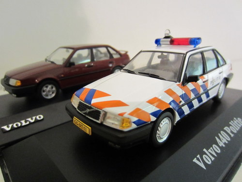 Volvo 440 GLT & Volvo 440 Politie