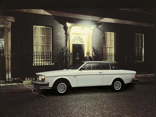 1979 - Volvo 262C - 10 Downing street in London UK