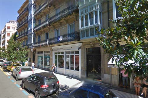 2013 - 29 Fuenterrabia Kalea in San Sebastián, Spain (Google Streetview)