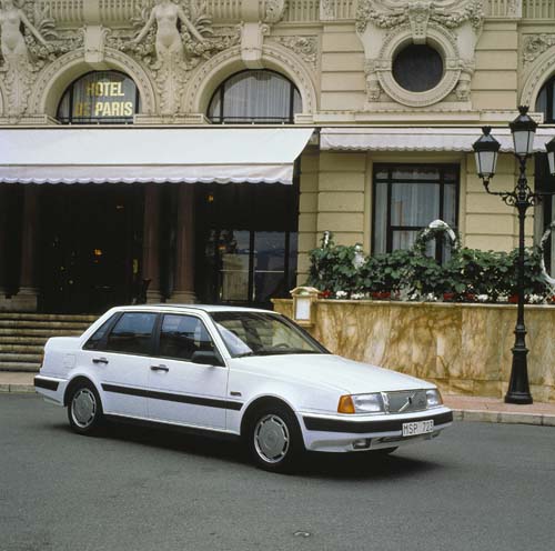 1992 - Volvo 460 GLE