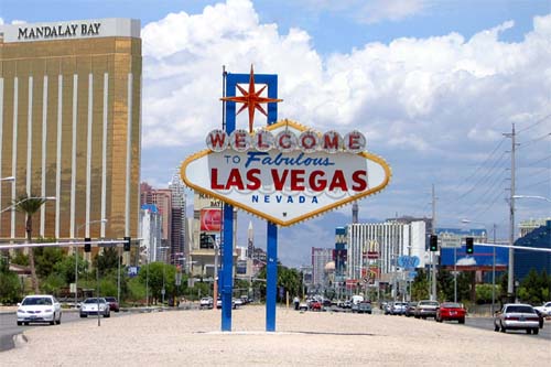 Welcome to Fabulous Las Vegas sign