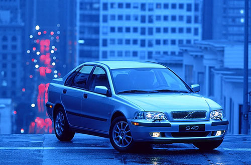 2002 - Volvo S40