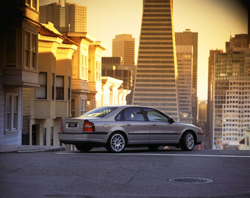 2002 – Volvo S80