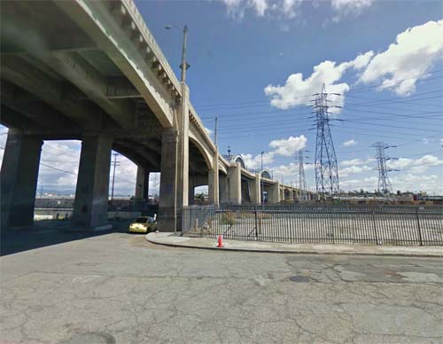 2013 - Mesquit Street in Los Angeles, USA (Google Streetview)