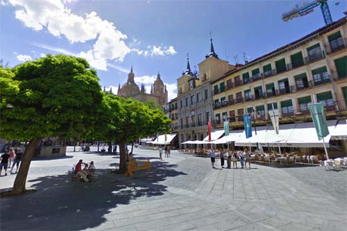 2013 - Plaza Mayor in Segovia, Spain (Google Streetview)