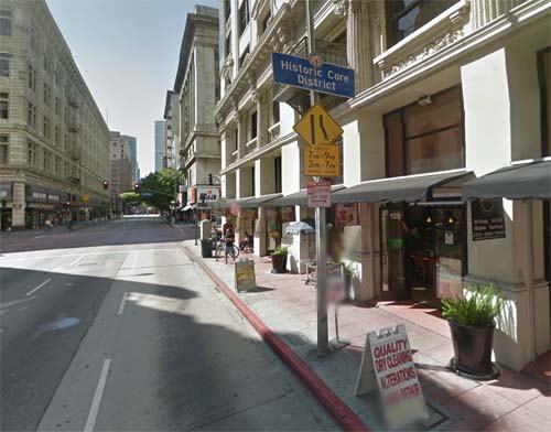 2013 - West 8th Street and Broadway in Los Angeles, USA (Google Streetview)