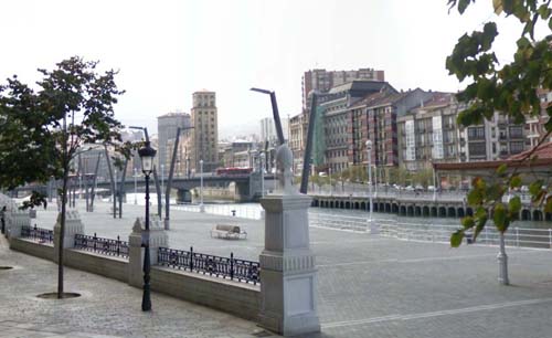 2013 - Arenal Ibilbidea in Bilbao, Spain (Google Streetview)