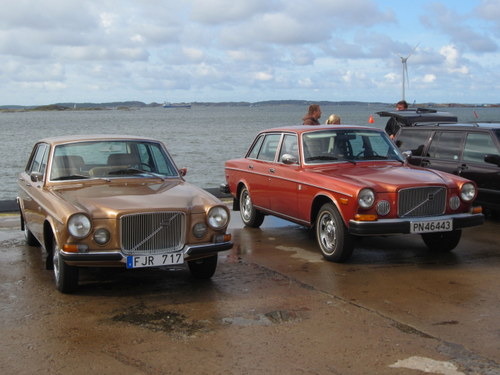 1971 Volvo 164 and 1972 Volvo 164 