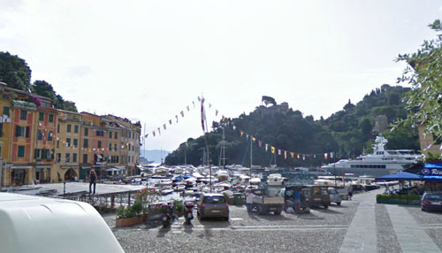 2013 - Piazza Martiri dell'Olivetta and Calata Marconi in Portofino in Italy (Google Streetview)
