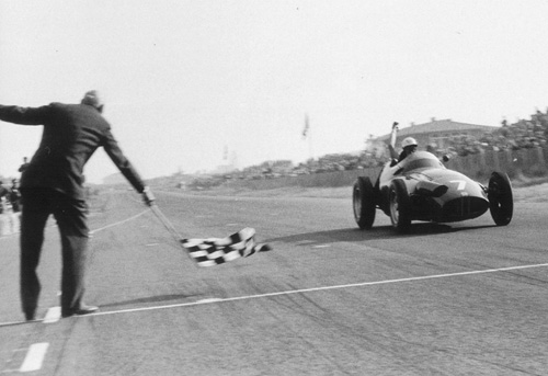 1959 - Jo Bonnier - Owen Racing Organisation -  BRM P25 - Victory at Zandvoort NL