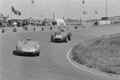 1959 - Carel Godin de Beaufort drives car number 15, a Porsche 718 and Jean Behra drives car number 1, a Ferrari 246 Dino at Dutch GP