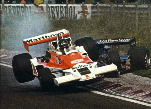 1977 - Hunt  and Andretti