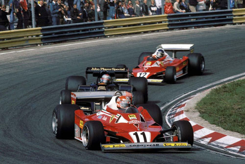 1977 - Niki Lauda leading Mario Andretti and Carlos Reutemann