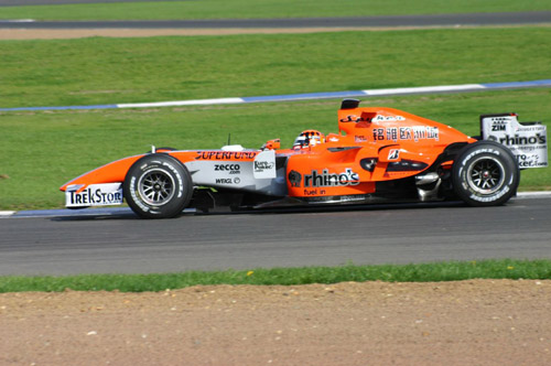 2006 - Christijan Albers with the Spyker M16