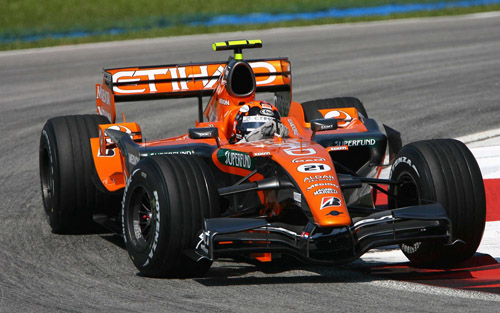 2007 - Christijan Albers with Spyker F8-VIIB at Bahrain Grand Prix