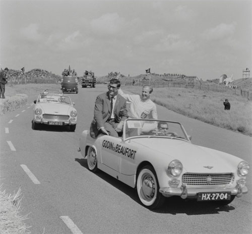 Carel Godin de Beaufort rides in the drives parade at Zandvoort.