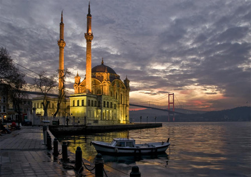 2016 - Ortaköy Mosque in Istanbul 03