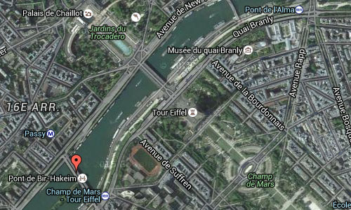 2016 - Pont de Bir-Hakeim in Paris Maps02