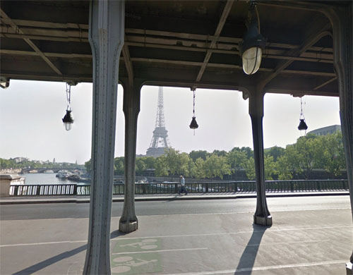 2016 - Pont de Bir-Hakeim  over the Seine in Paris France (Google Streetview)