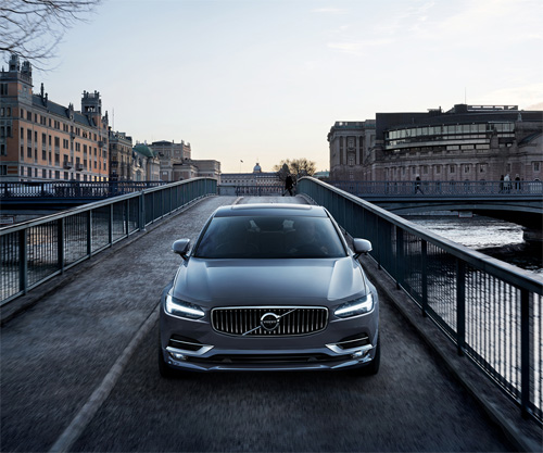 2016 - Volvo S90