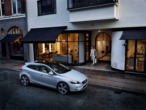 2015 - Volvo V40