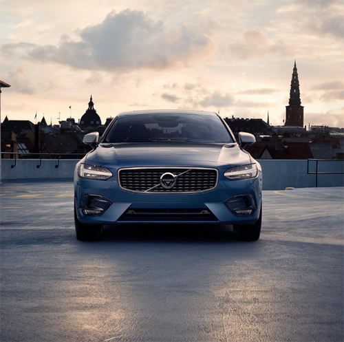 2016 - Volvo S90 R-Design