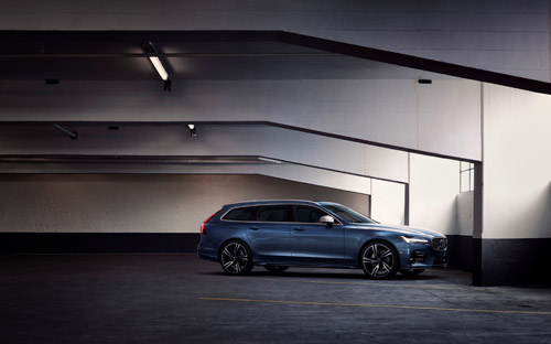 2016 - Volvo V90 R-Design 