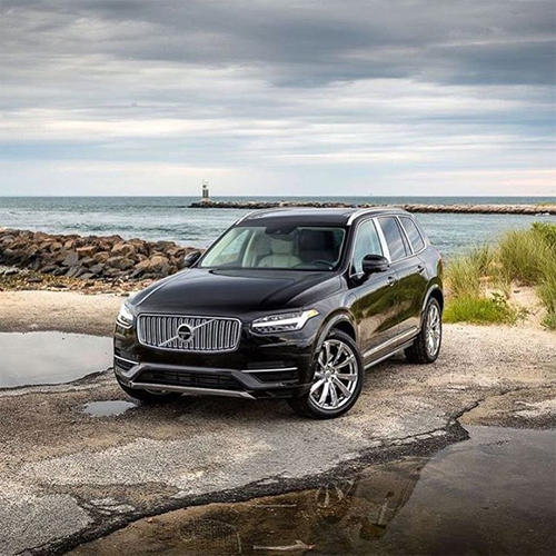 2016 - Volvo XC90 at W Lake Dr in Montauk on Long Island, USA