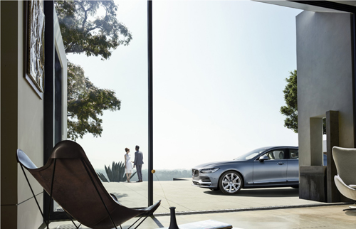 2016-volvo-s90-at-pasadena-house-02