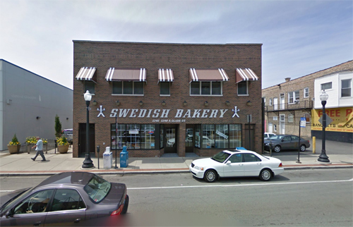 2016 - Swedish Bakery on 5348 N Clark St in Chicago (Google Streetview)