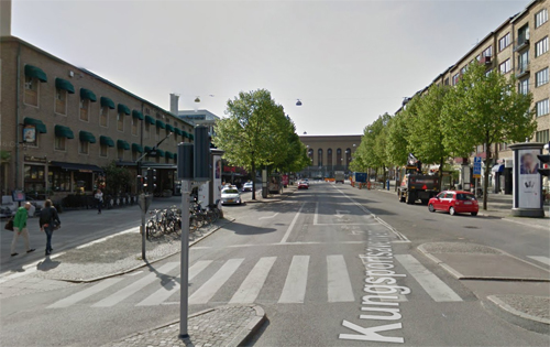 2016 - Kungsportsavenyen in Göteborg (Google Streetview)